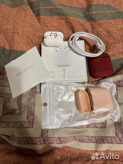 AirPods 1-го поколения