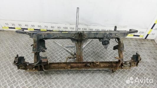 Передняя панель крепления облицовки (телевизор) ni