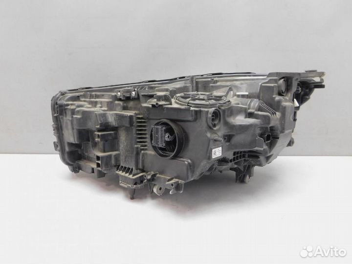 Фара правая BMW 7-Series