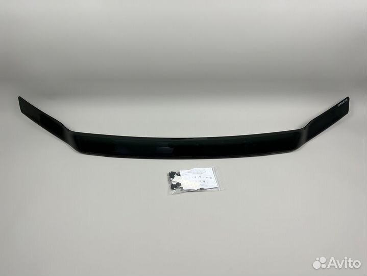 Дефлектор капота Toyota Land Cruiser 200 2015-2022