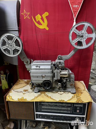 Кинопроектор СССР