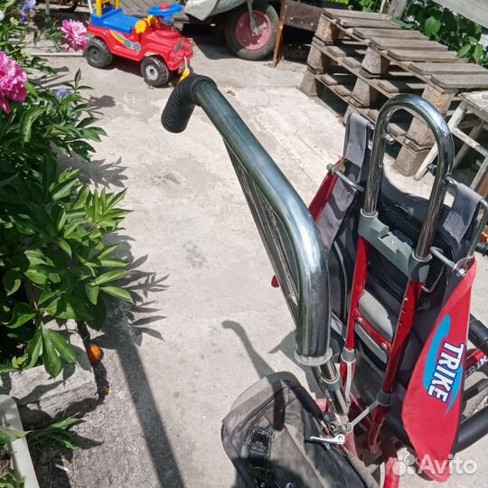 Детский трехколесный велосипед бу