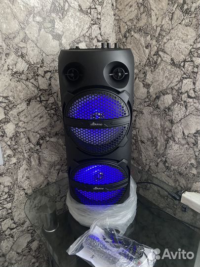 Портативная колонка большая новая 30Вт