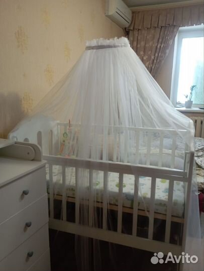 Продам детскую кроватку