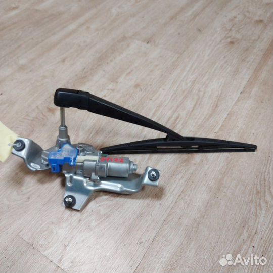 Мотор стеклоочистителя задний Mitsubishi Outlander