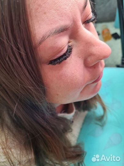 Наращивание ресниц на дому