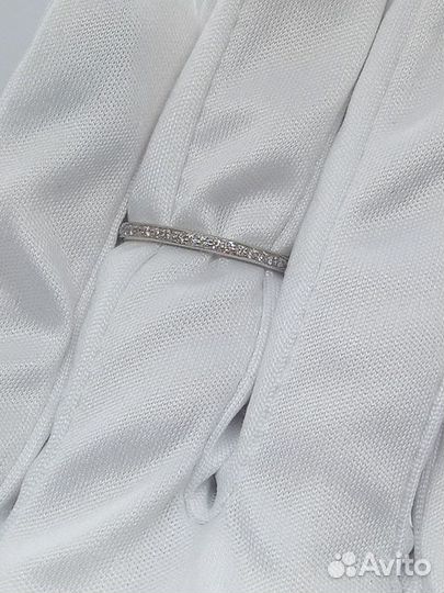 Золотое кольцо с камнем 17р