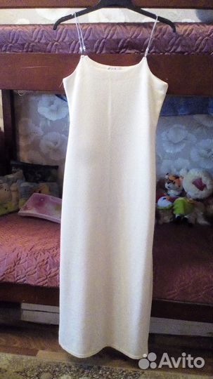 Платье вечернее