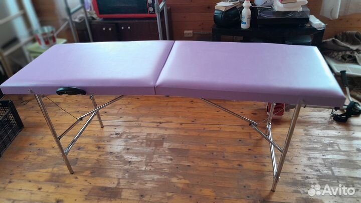 Продаю кушетку косметологическую