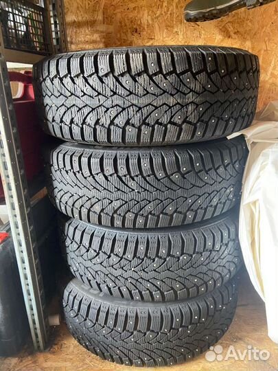 Pirelli Formula Ice 205/55 R16