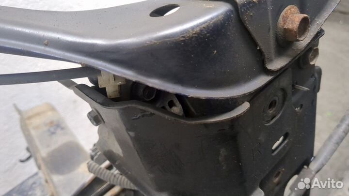 Рамка передняя Subaru Legacy (B14)