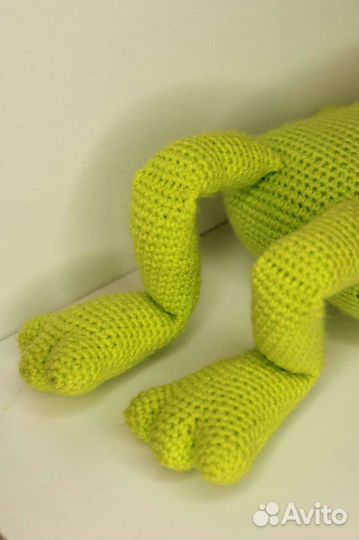 Вязаная лягушка