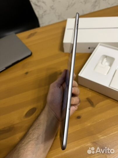 iPad air 2 128 GB WI-FI + Cellular