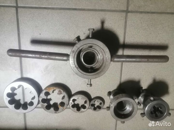 Лерки и леркодержатели