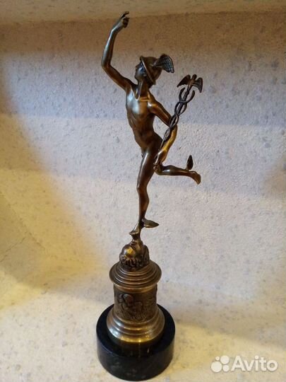 Статуэтка Меркурий