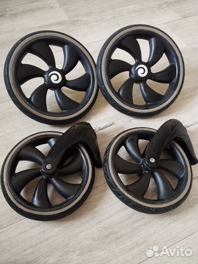 Колеса для коляски, вилки