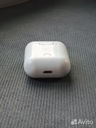 Неоригинальные AirPods