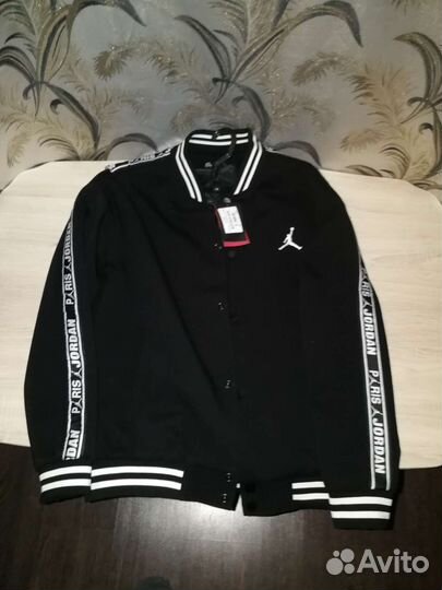 Бомбер джордан