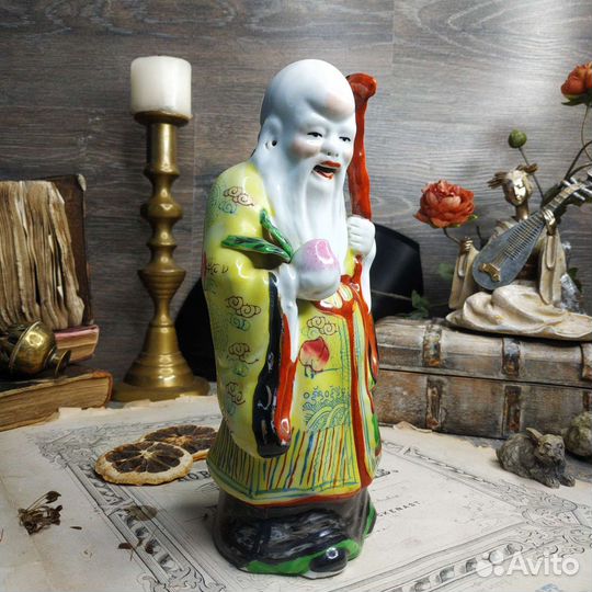 Антиквариат из Европы. Статуэтка китайский старец