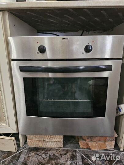 Духовой шкаф zanussi