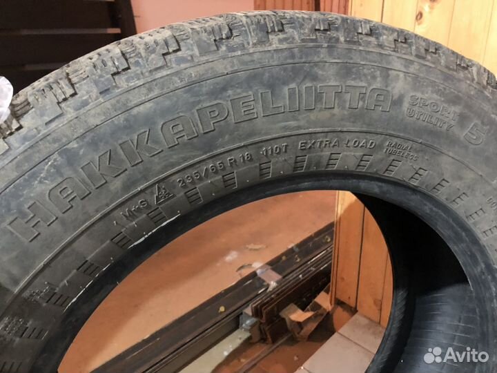 Nokian Tyres Hakkapeliitta 5 235/65 R18