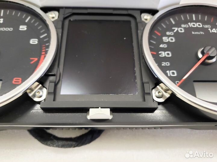 Панель приборов Audi Q7 4L рестайлинг