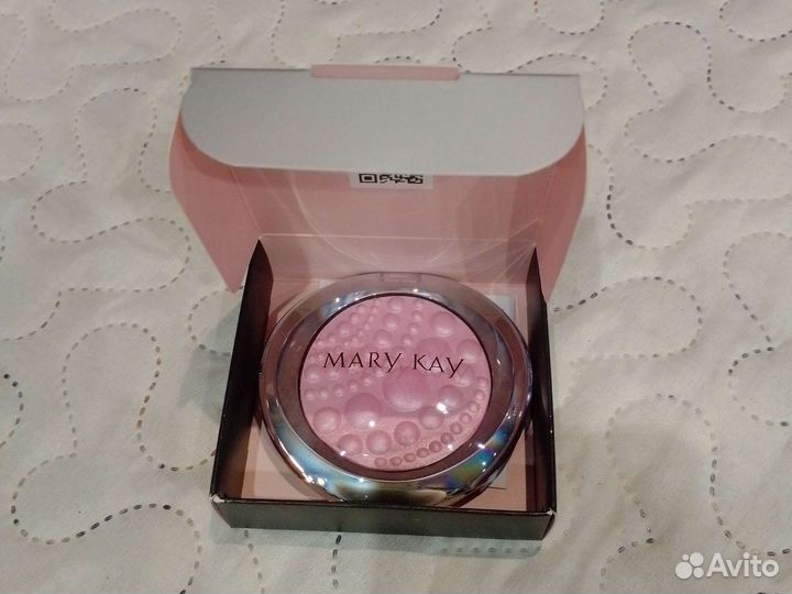 Румяна, пудра Mary Kay