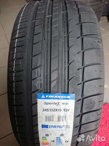 Triangle Sports TH201 245/35 R19