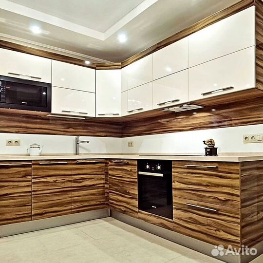 Кухня в стиле хай тек на заказ