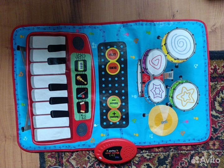 Музыкальная игрушка мат