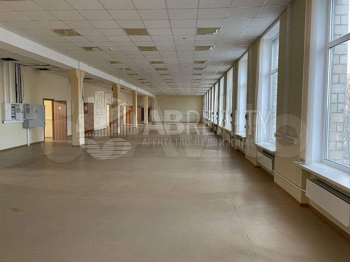 ПСН, офис 645 м² на Ленинском пр