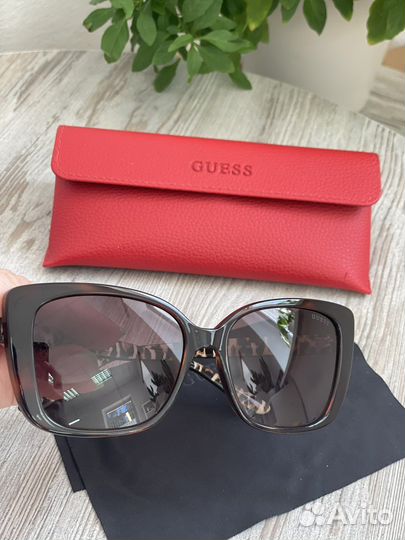Солнцезащитные очки guess оригинал