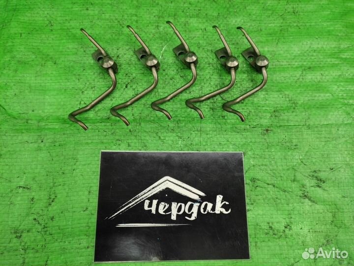 Форсунка маслянная 5.0 TDI AYH