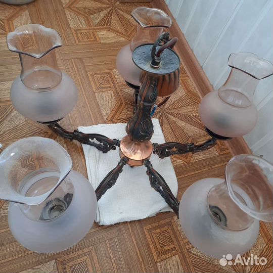 Люстра потолочная бу