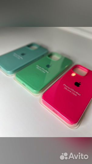 Чехол на iPhone