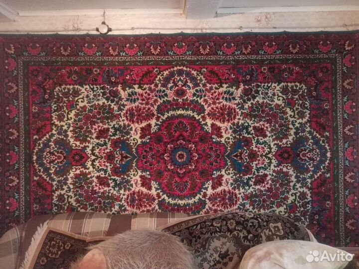 Ковер шерстяной 2.5 на 3.5 и 2 на 3.5