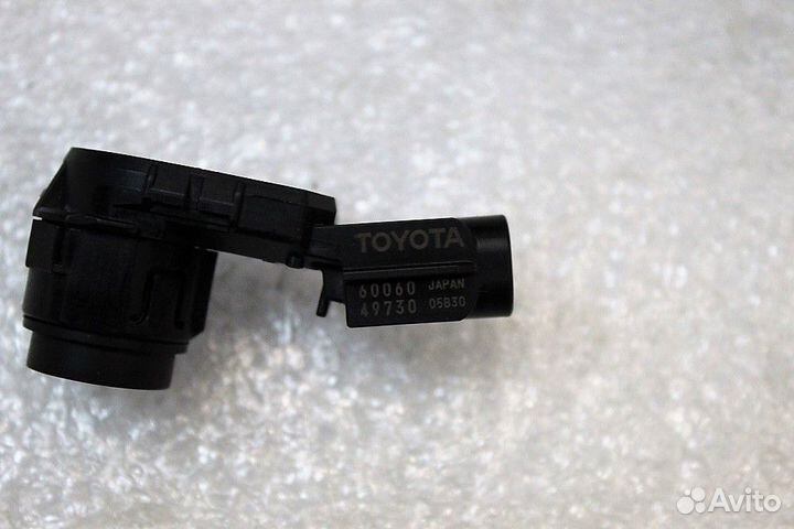 Camry 70 Парктроник черного цвета Оригинал