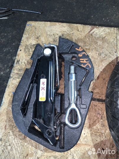 Докатка R15 с домкратом на Mini Cooper F55 F56