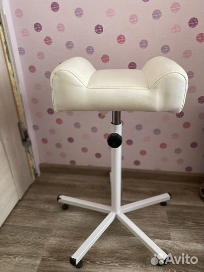 Педикюрный стул