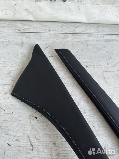 Lexus RX4 Накладка подлокотника