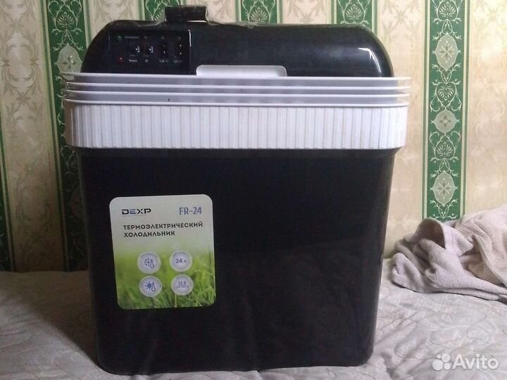 Авто Холодильник (сумка-холодильник) dexp FR-24