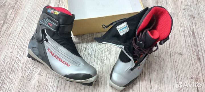 Лыжные ботинки коньковые salomon