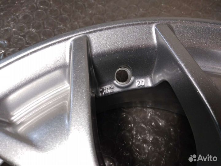 Новый оригин. диск (1 шт.) R15 VW Lupo / Polo 3