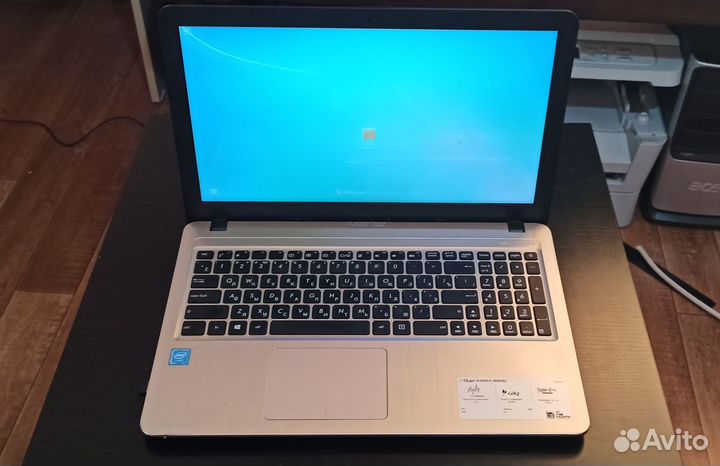 Ноутбук Asus R540S / 15,6 дюймов