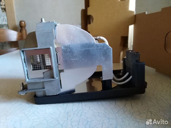 Лампа для проектора Toshiba TLP-LW13 оригинальная