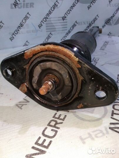 Стойка амортизатор задняя KIA Sportage 3