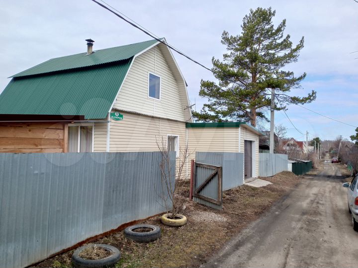 Дом 94 м² на участке 6,5 сот.