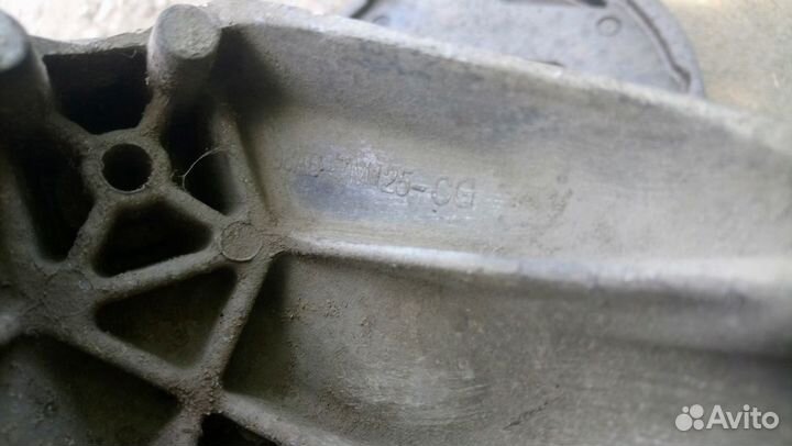 Кронштей МКПП Ford Focus 1