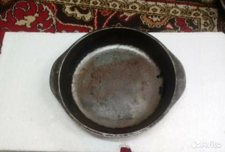 Сковороды утятницы чугунные СССР б.у оригинал