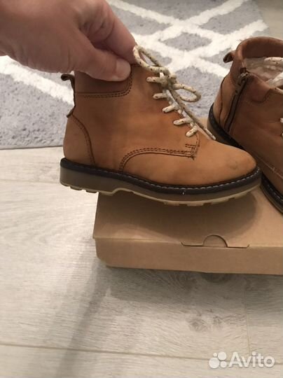 Ботинки Zara 25 размер